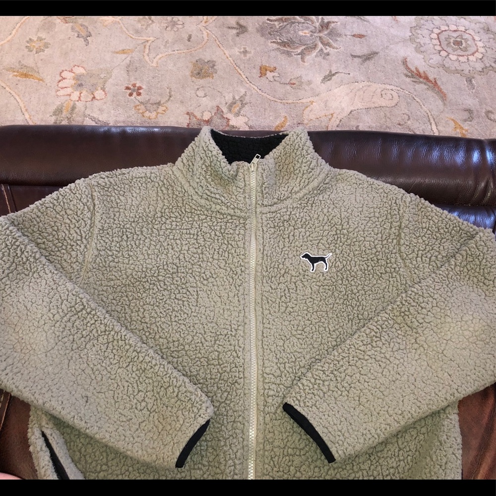 FLUFFY ZIP UP JACKET